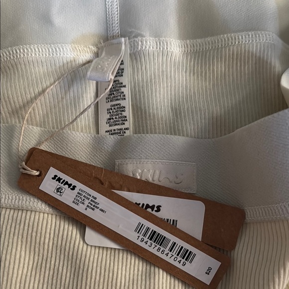 SKIMS BONE - MID RISE BRIEF Ribbed Panties - Picture 2 of 3